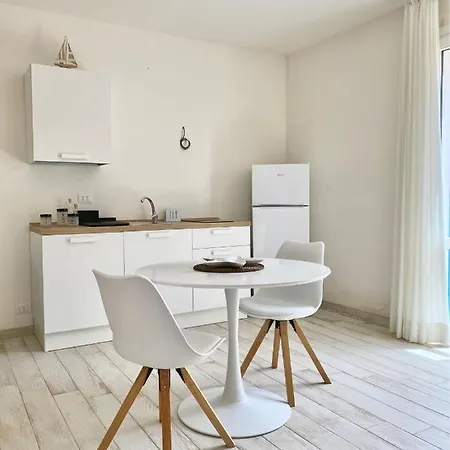 Bilocale Punta Basano ماريتّيمو