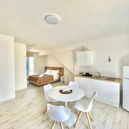 Bilocale Punta Basano * מארטימו