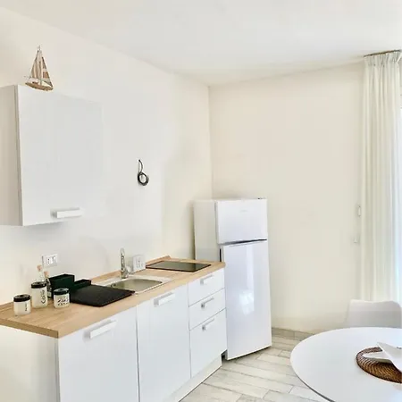 Bilocale Punta Basano בית נופש מארטימו
