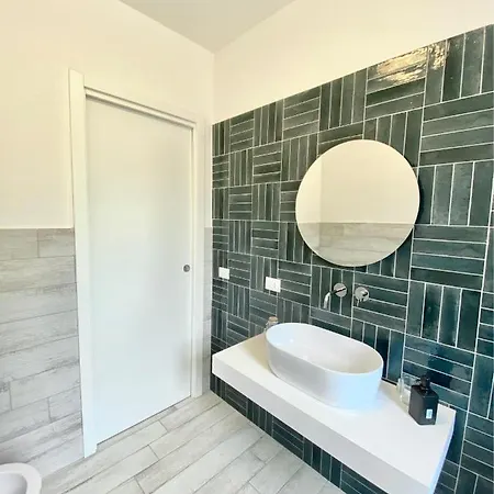 Bilocale Punta Basano